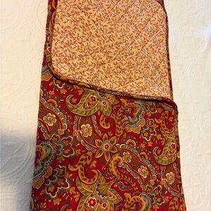 Longaberger Red and Cream Paisley Quilt Throw